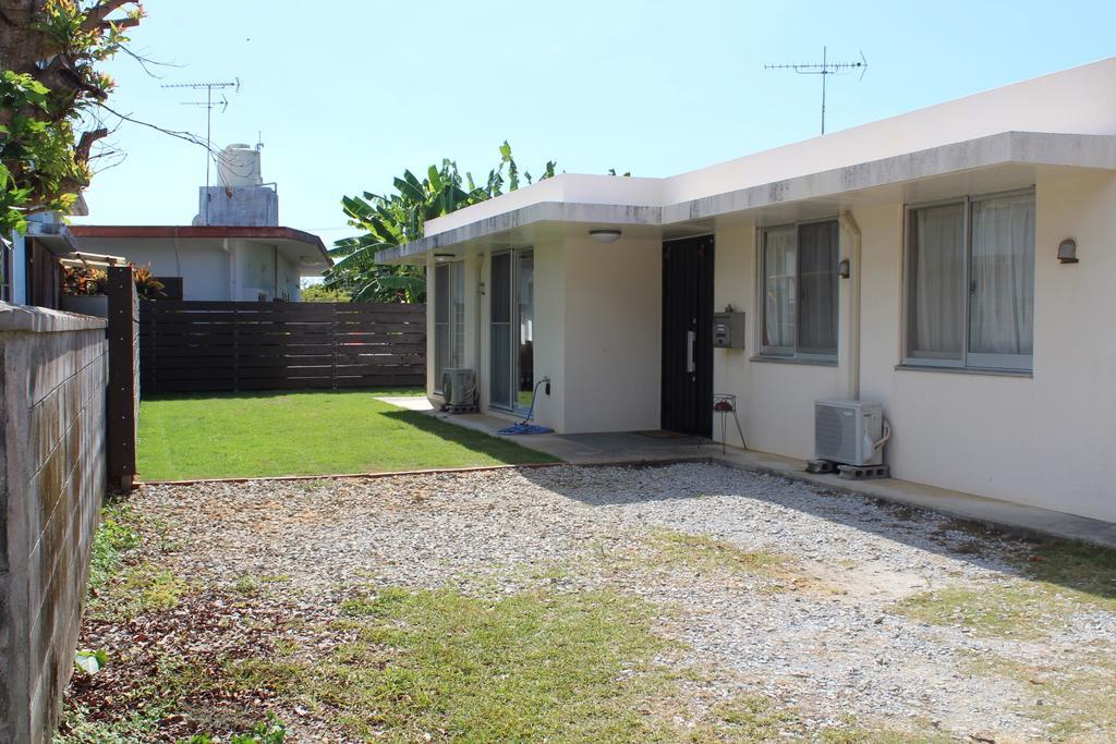 Motobu Cottage Nobaru Kültér fotó